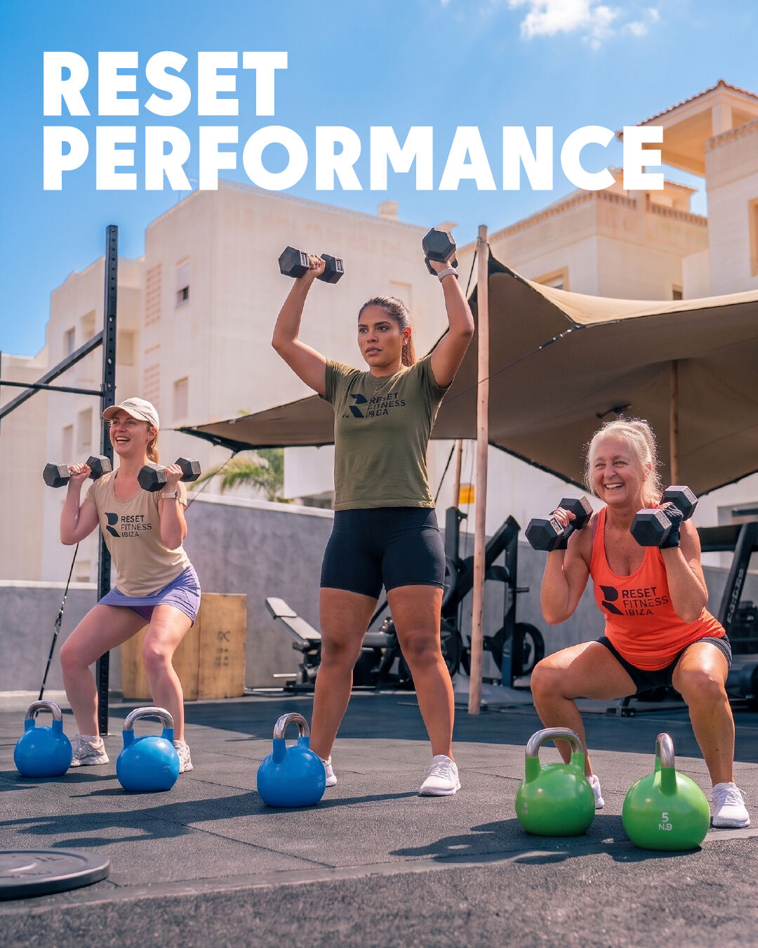 Clase Reset Performance — entrenamiento con mancuernas y kettlebells